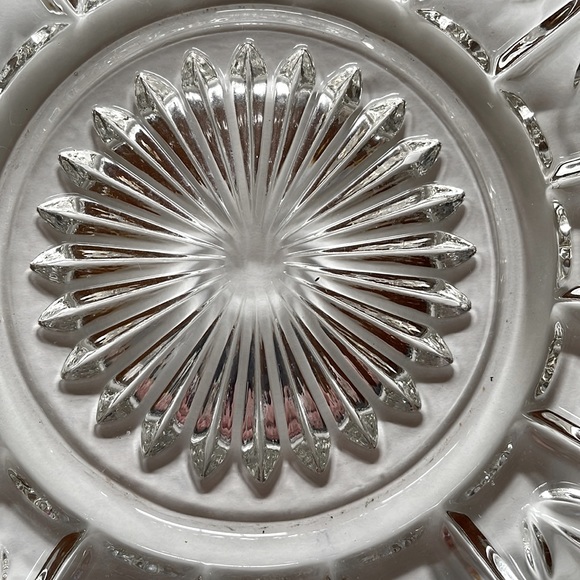 VTG “Petal” Fruit Bowl - Picture 3 of 4